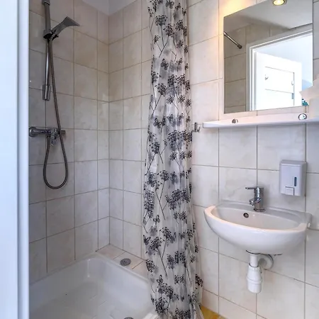 Bed & Breakfast Goscinne Zeglarz Gdynia