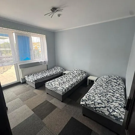 Goscinne Zeglarz Couette-café *