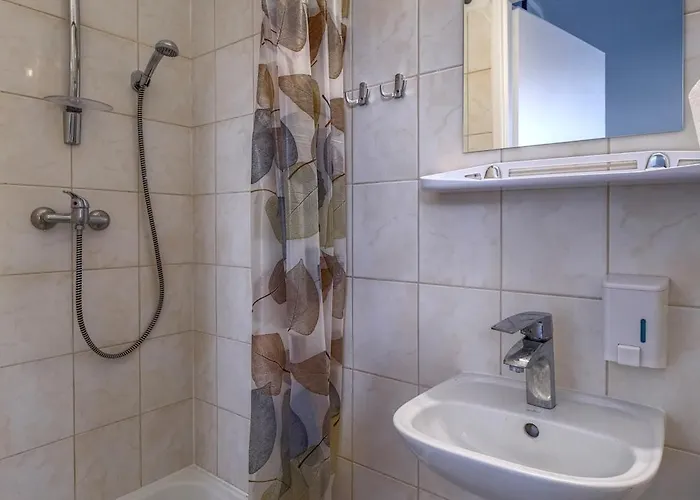 Goscinne Zeglarz Gdyně