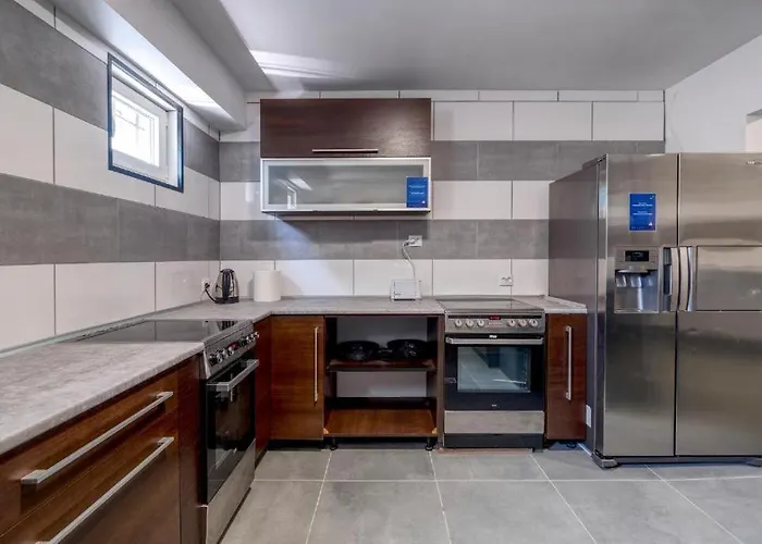 Goscinne Zeglarz Bed & Breakfast